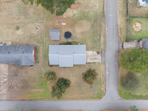 902 W College St, Beebe, AR 72012 photo 40