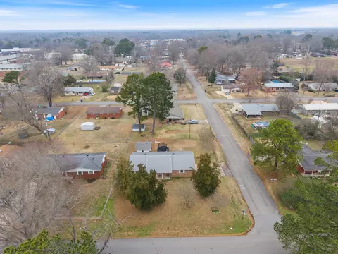 902 W College St, Beebe, AR 72012 photo 38