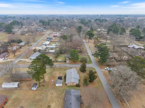 902 W College St, Beebe, AR 72012 photo 41