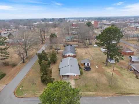 902 W College St, Beebe, AR 72012 photo 36