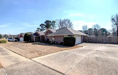 401 Brookside Dr, Bryant, AR 72022 photo 2