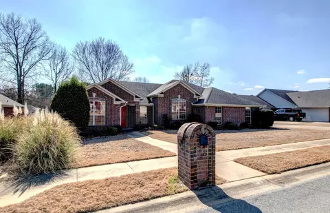 401 Brookside Dr, Bryant, AR 72022 photo 3