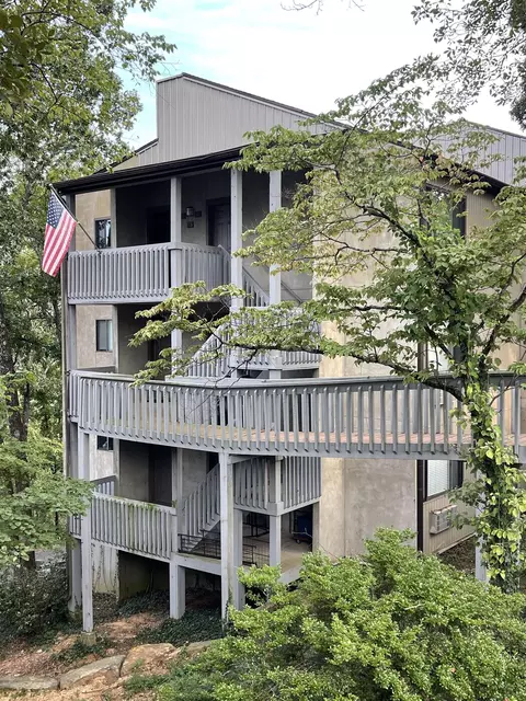 125 Chelsea Dr #33, Fairfield Bay, AR 72088