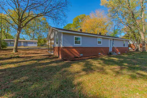 1004 N Holly, Beebe, AR 72012 photo 2