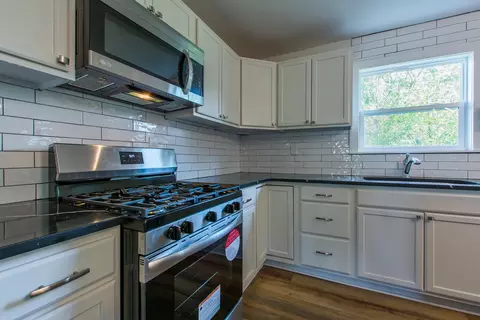1004 N Holly, Beebe, AR 72012 photo 4