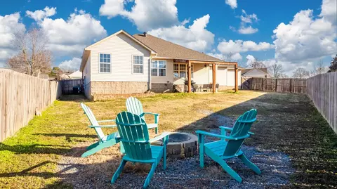 Exterior - 815 Elkhart Loop, Bryant, AR 72022 photo 3 of 6