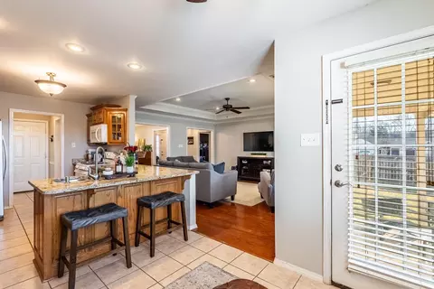 Entry Way - 815 Elkhart Loop, Bryant, AR 72022 photo 1 of 3