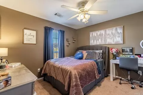 Bedroom - 815 Elkhart Loop, Bryant, AR 72022 photo 4 of 5