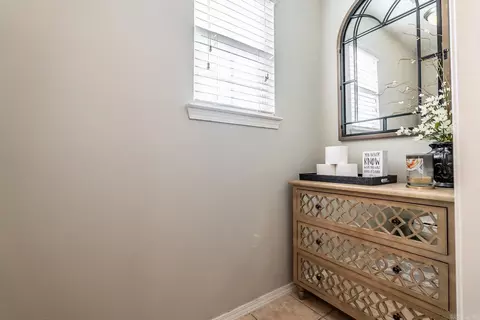 Entry Way - 815 Elkhart Loop, Bryant, AR 72022 photo 2 of 3