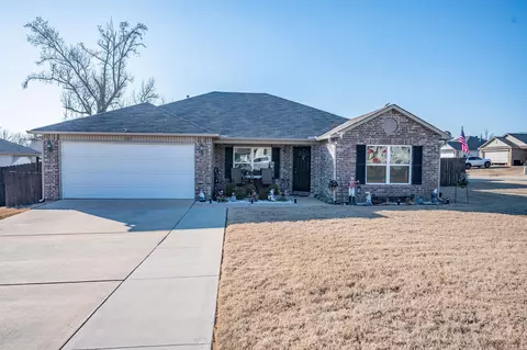 101 Harvest Dr, Beebe, AR 72012 photo 1