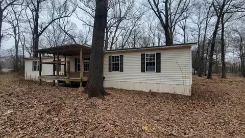 1013 Cole Dr, Jacksonville, AR 72076