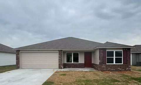 18 Fallen Oak Dr, Conway, AR 72032 photo 1