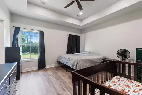 Bedroom - 2 Dandelion Dr, Greenbrier, AR 72058 photo 1 of 5