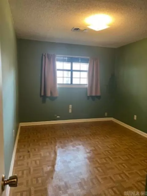 Bedroom - 5806 Gwen Ln, Pine Bluff, AR 71603 photo 1 of 2