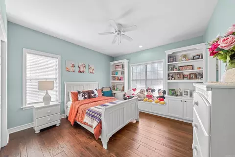 Bedroom - 363 Crooked Rd, De Queen, AR 71832 photo 1 of 2