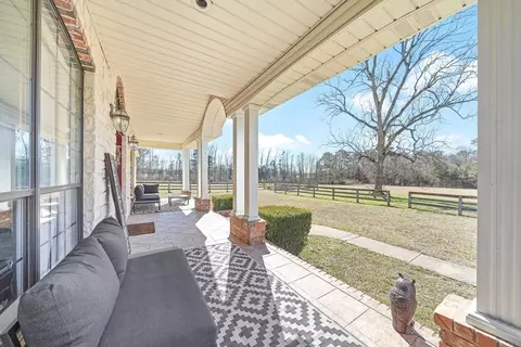 Exterior - 363 Crooked Rd, De Queen, AR 71832 photo 2 of 11