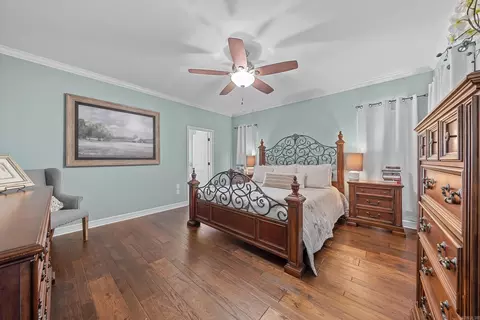 Bedroom - 363 Crooked Rd, De Queen, AR 71832 photo 2 of 2