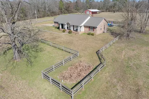 Exterior - 363 Crooked Rd, De Queen, AR 71832 photo 10 of 11
