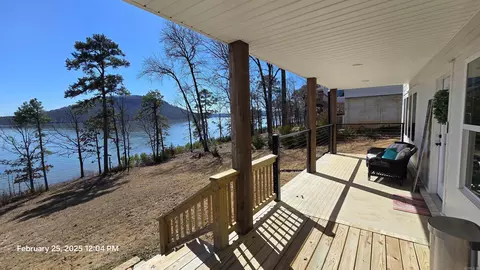 1221 Dave Creek Pkwy, Fairfield Bay, AR 72088