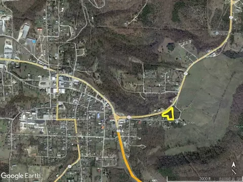 705 E Main St, Marshall, AR 72650 photo 2