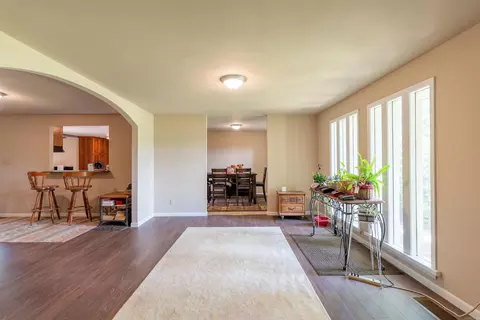 Living - 921 Meadow Creek Ln, Heber Springs, AR 72543 photo 1 of 4