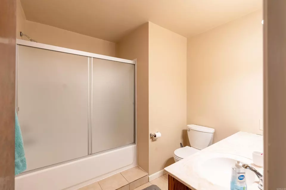 Bath - 921 Meadow Creek Ln, Heber Springs, AR 72543 photo 5 of 5