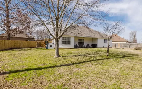 Exterior - 4414 Mandy Cir, Benton, AR 72015 photo 6 of 6