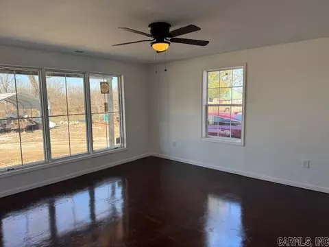 Living - 42 River Bridge Trl, Reyno, AR 72462 photo 5 of 6