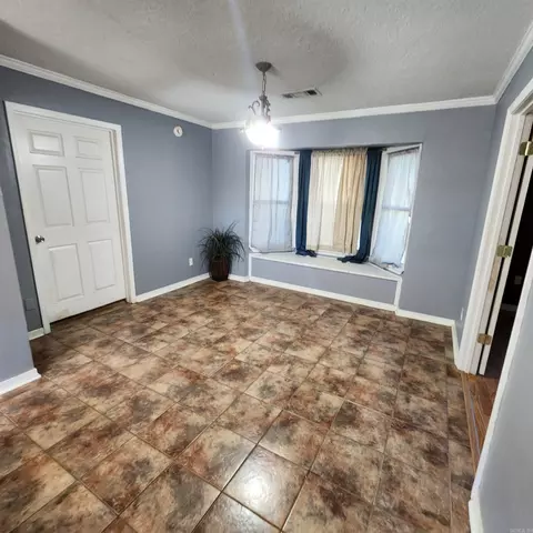 Entry Way - 148 Campground Ln, Beebe, AR 72012 photo 1 of 2