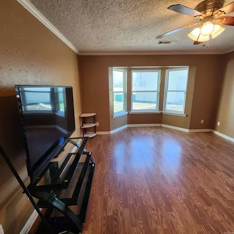 Living - 148 Campground Ln, Beebe, AR 72012 photo 7 of 7