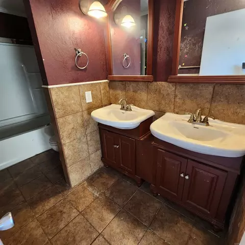 Bath - 148 Campground Ln, Beebe, AR 72012 photo 6 of 7
