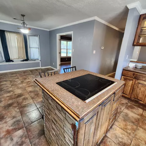 Kitchen - 148 Campground Ln, Beebe, AR 72012 photo 6 of 8