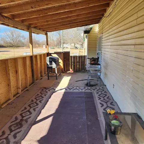Exterior - 148 Campground Ln, Beebe, AR 72012 photo 3 of 10