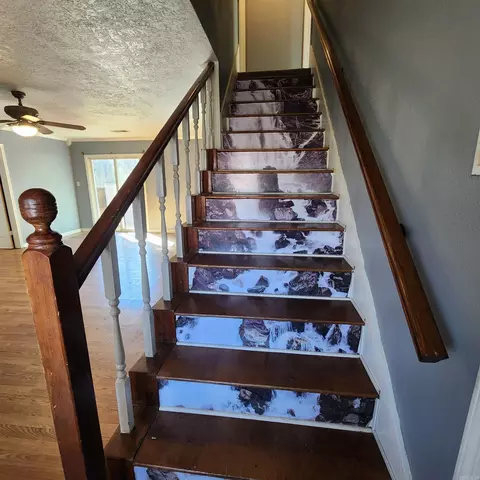 Entry Way - 148 Campground Ln, Beebe, AR 72012 photo 2 of 2