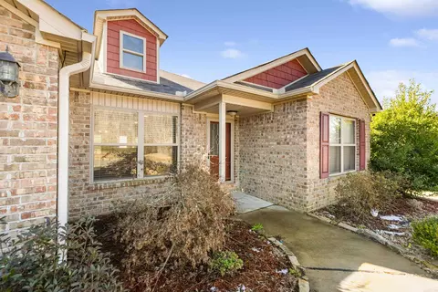 Exterior - 1001 Meadows Edge, Alexander, AR 72002 photo 5 of 8