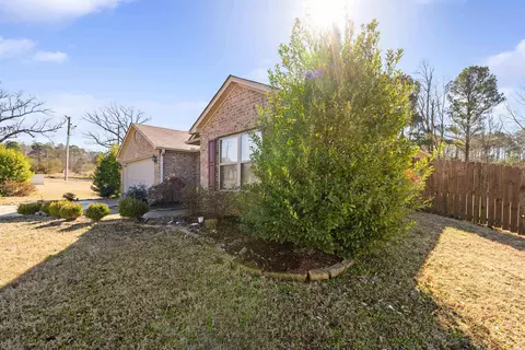 Exterior - 1001 Meadows Edge, Alexander, AR 72002 photo 4 of 8