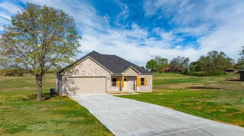 Exterior - 19 High Point Dr, Greenbrier, AR 72058 photo 5 of 8