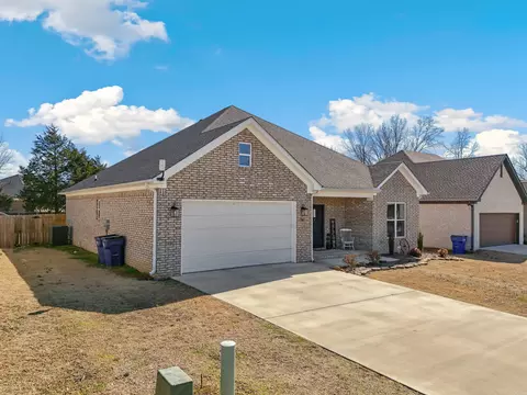 28 Clover Leaf Ln, Greenbrier, AR 72058 photo 2