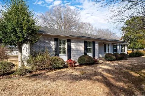 Exterior - 602 Oregon St, Beebe, AR 72012 photo 5 of 6