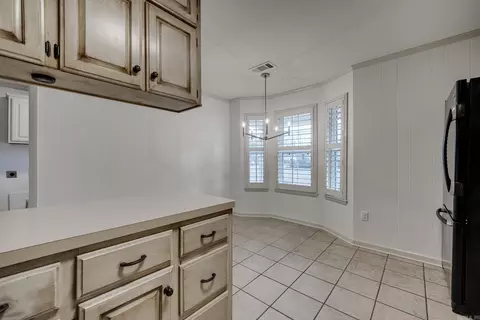 Dining - 602 Oregon St, Beebe, AR 72012 photo 1 of 2