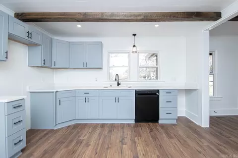 Kitchen - 5404 E Sardis Rd, Hensley, AR 72065 photo 2 of 2