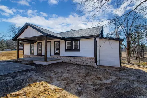 Exterior - 5404 E Sardis Rd, Hensley, AR 72065 photo 3 of 9