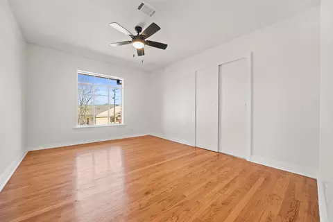 Bedroom - 409 Whittington St, Mount Ida, AR 71957 photo 3 of 8