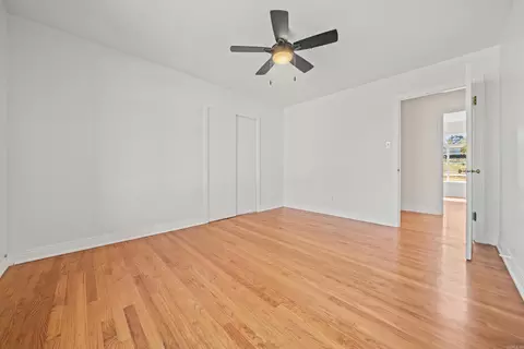 Bedroom - 409 Whittington St, Mount Ida, AR 71957 photo 4 of 8