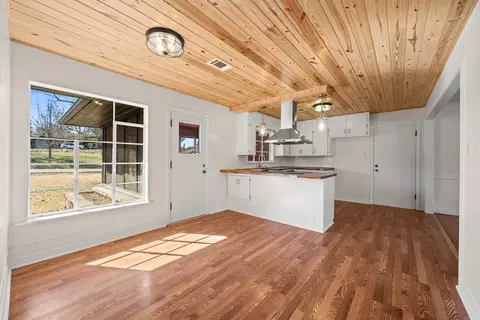 Other - 409 Whittington St, Mount Ida, AR 71957 photo 3 of 11