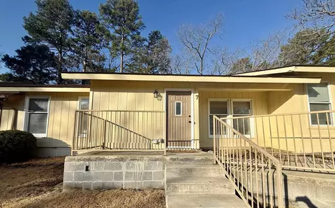 7 Perralena Ln, Hot Springs Village, AR 71909