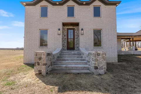 Exterior - 60 Cessna Ave, Greenbrier, AR 72058 photo 6 of 6