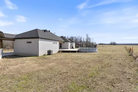 Exterior - 60 Cessna Ave, Greenbrier, AR 72058 photo 4 of 6
