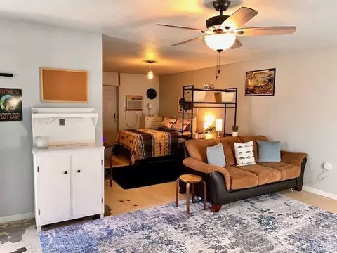 Bedroom - 313 Tenth Ave, Mountain Pine, AR 71956 photo 1 of 6