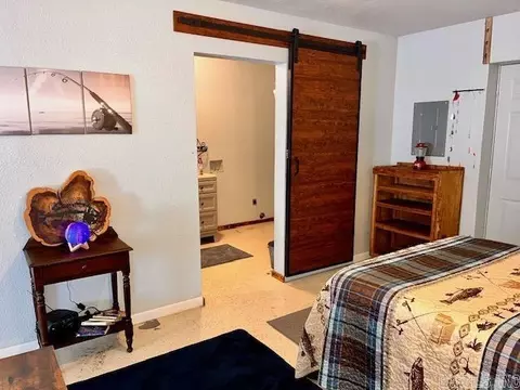 Bedroom - 313 Tenth Ave, Mountain Pine, AR 71956 photo 3 of 6